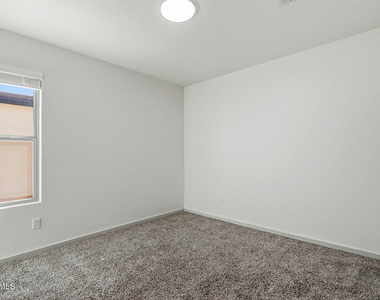 1173 Summer Rain Street - Photo Thumbnail 11
