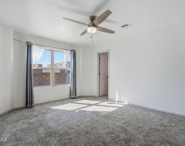 1173 Summer Rain Street - Photo Thumbnail 13