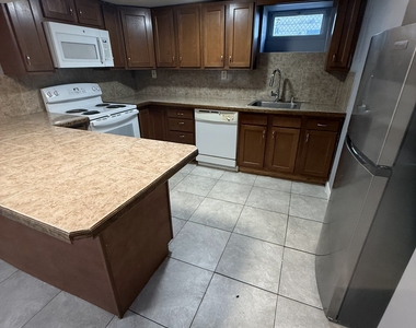42 Cottage Street - Photo Thumbnail 3