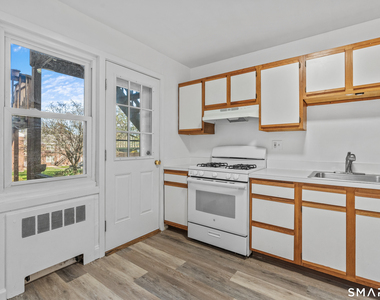 14 Hamilton Court - Photo Thumbnail 26