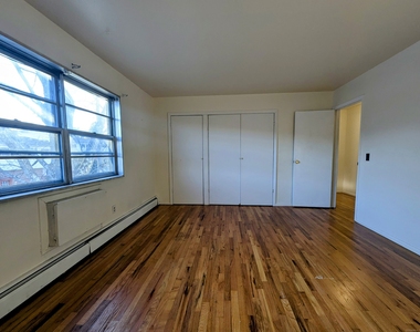 1 Fairview Drive - Photo Thumbnail 15