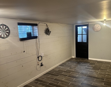 127 Englewood Avenue - Photo Thumbnail 21