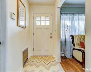 127 Englewood Avenue - Photo Thumbnail 13