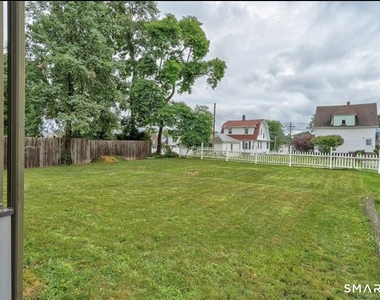 127 Englewood Avenue - Photo Thumbnail 22