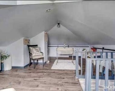 127 Englewood Avenue - Photo Thumbnail 15