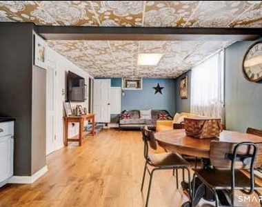 127 Englewood Avenue - Photo Thumbnail 4