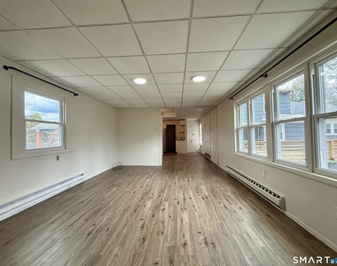 41 Waterbury Road - Photo Thumbnail 8