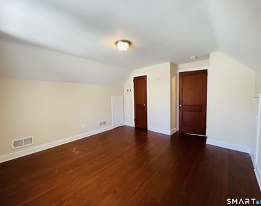 194 Washington Avenue - Photo Thumbnail 3