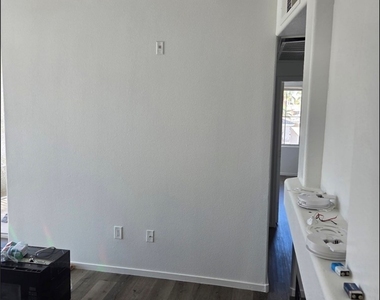 7189 S Durango Drive - Photo Thumbnail 4