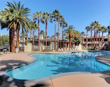7189 S Durango Drive - Photo Thumbnail 14