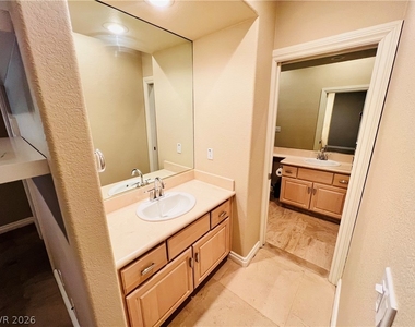 7408 Silver Palm Avenue - Photo Thumbnail 16