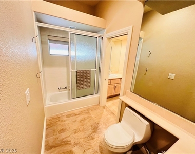7408 Silver Palm Avenue - Photo Thumbnail 13