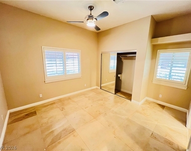7408 Silver Palm Avenue - Photo Thumbnail 9