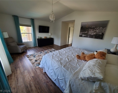 8656 Big Sagebrush Avenue - Photo Thumbnail 5