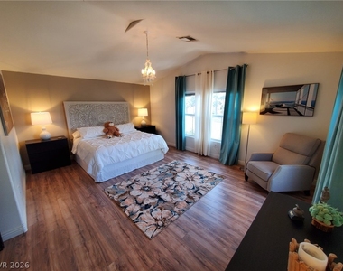 8656 Big Sagebrush Avenue - Photo Thumbnail 4