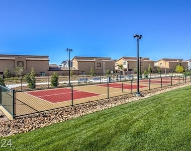 7840 Jupiter Sky Street - Photo Thumbnail 46