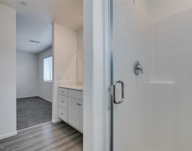 7840 Jupiter Sky Street - Photo Thumbnail 36