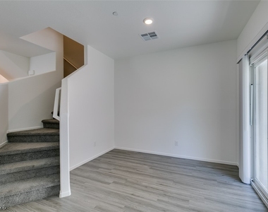7840 Jupiter Sky Street - Photo Thumbnail 13