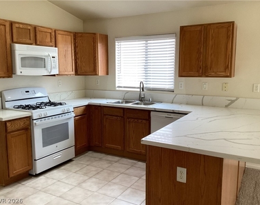 10984 Vallerosa Street - Photo Thumbnail 4