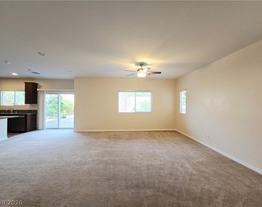 5577 Chiflo Song Drive - Photo Thumbnail 6
