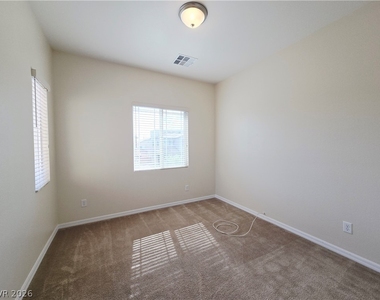 5577 Chiflo Song Drive - Photo Thumbnail 14