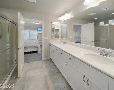 5647 Camilla Cellars Court - Photo Thumbnail 17