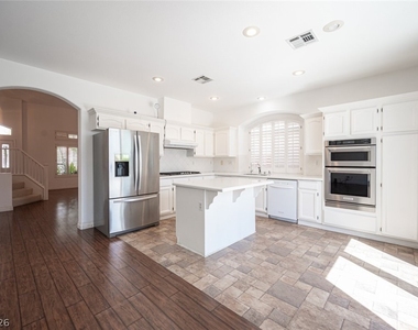 8747 Vista Cantera Court - Photo Thumbnail 15