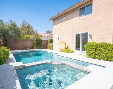 8747 Vista Cantera Court - Photo Thumbnail 33