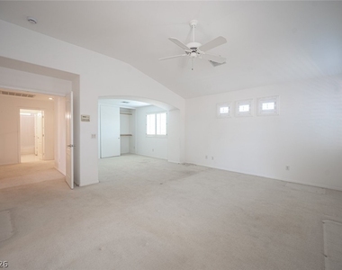 8747 Vista Cantera Court - Photo Thumbnail 41