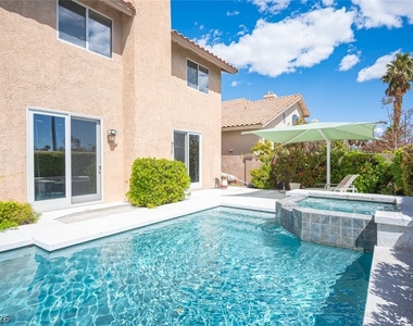 8747 Vista Cantera Court - Photo Thumbnail 34
