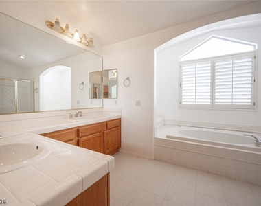 8747 Vista Cantera Court - Photo Thumbnail 45