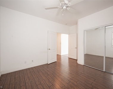 8747 Vista Cantera Court - Photo Thumbnail 26