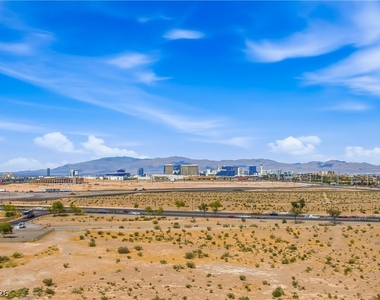 8255 Las Vegas Boulevard - Photo Thumbnail 25