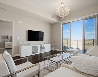 8255 Las Vegas Boulevard - Photo Thumbnail 11