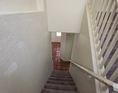 2506 Lady Elizabeth Court - Photo Thumbnail 33