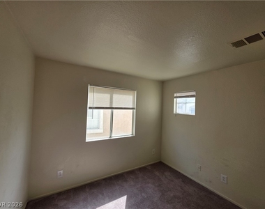 2506 Lady Elizabeth Court - Photo Thumbnail 17