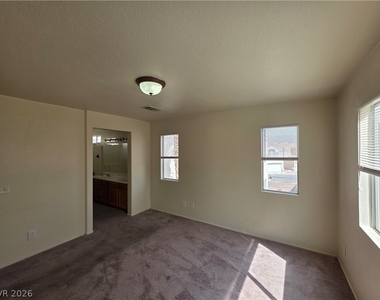 2506 Lady Elizabeth Court - Photo Thumbnail 27