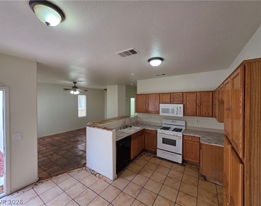 2506 Lady Elizabeth Court - Photo Thumbnail 53