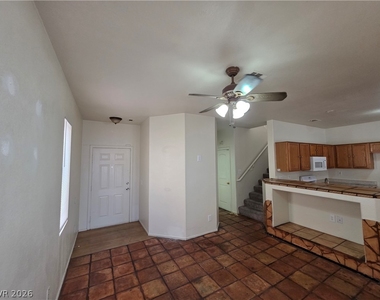 2506 Lady Elizabeth Court - Photo Thumbnail 37