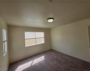 2506 Lady Elizabeth Court - Photo Thumbnail 22