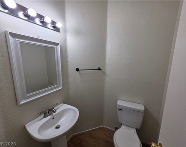 2506 Lady Elizabeth Court - Photo Thumbnail 42