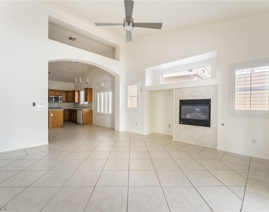 275 Full Wine Street - Photo Thumbnail 10