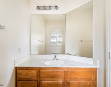275 Full Wine Street - Photo Thumbnail 32