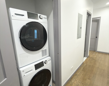 600 West 186th Street - Photo Thumbnail 2