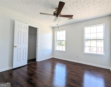 57 Inverness Trace - Photo Thumbnail 25