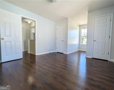 57 Inverness Trace - Photo Thumbnail 13