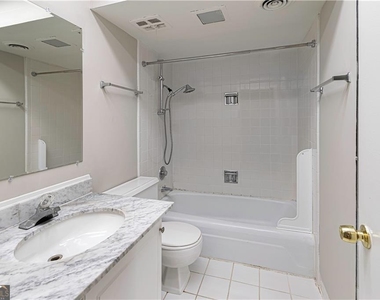 3071 Colonial Way - Photo Thumbnail 10