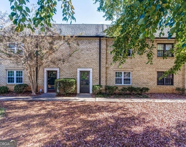 280 Winding River Road - Photo Thumbnail 1
