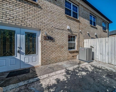 280 Winding River Road - Photo Thumbnail 32