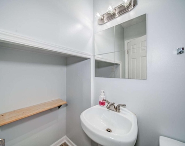 280 Winding River Road - Photo Thumbnail 15